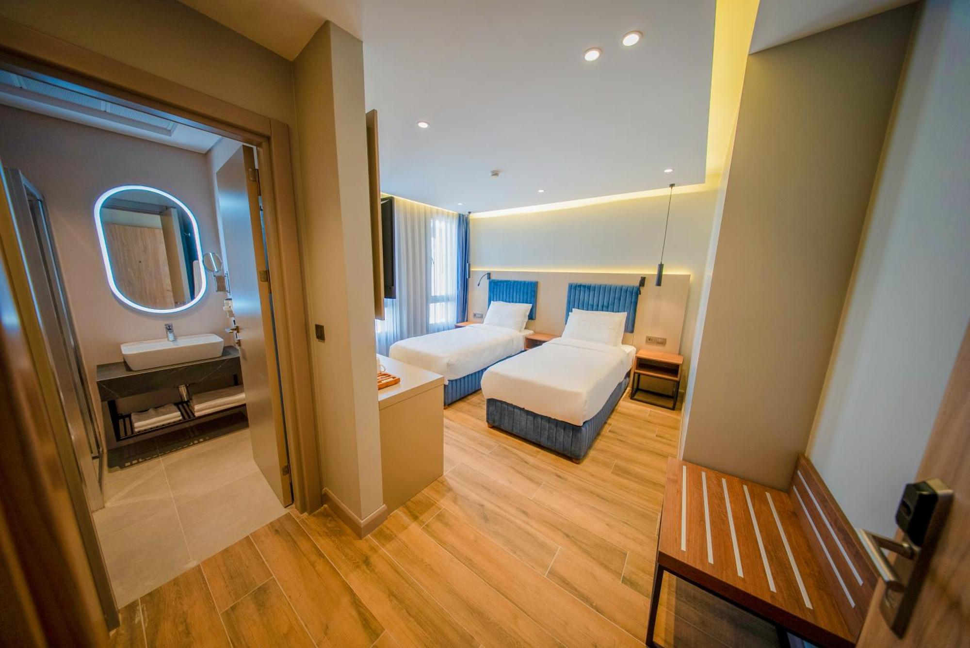 The Palm Bosphorus Hotel اسطنبول المظهر الخارجي الصورة